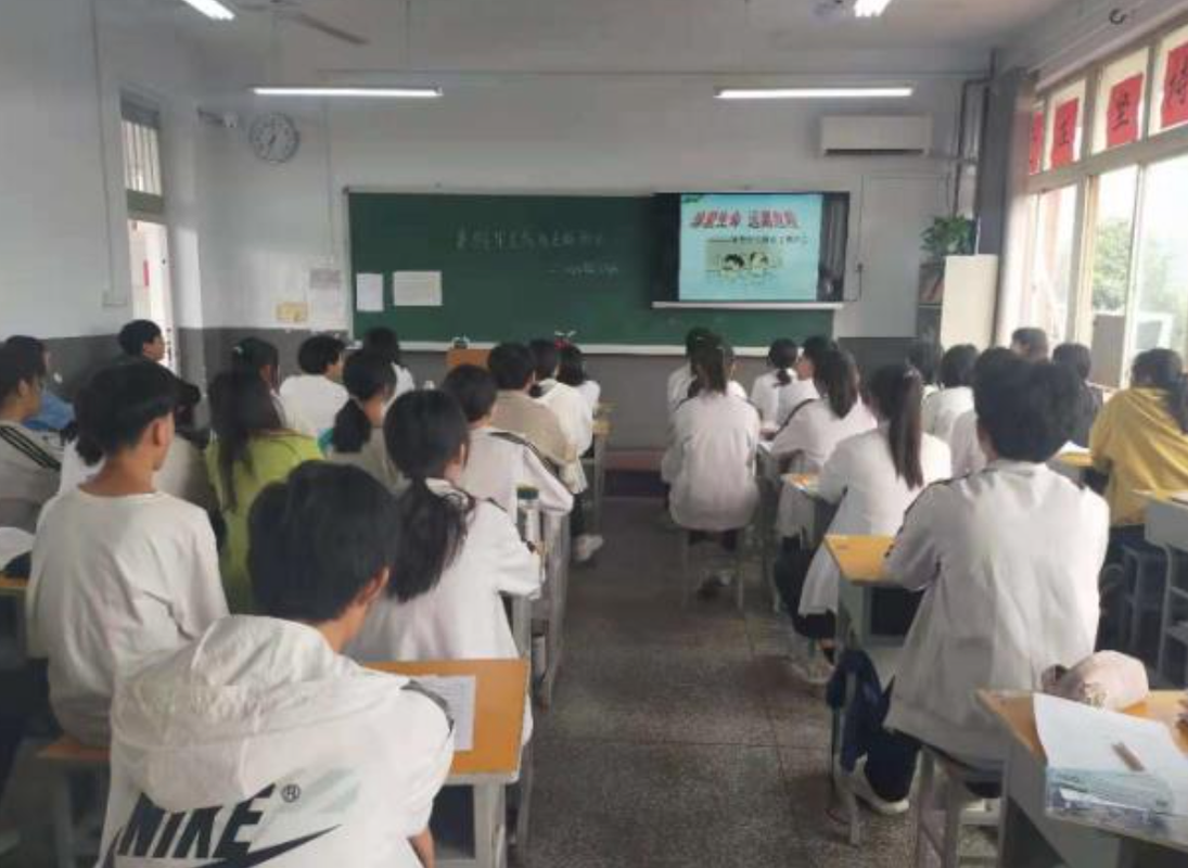 教育培训何去何从 在规范、转型与重构中寻找新坐标